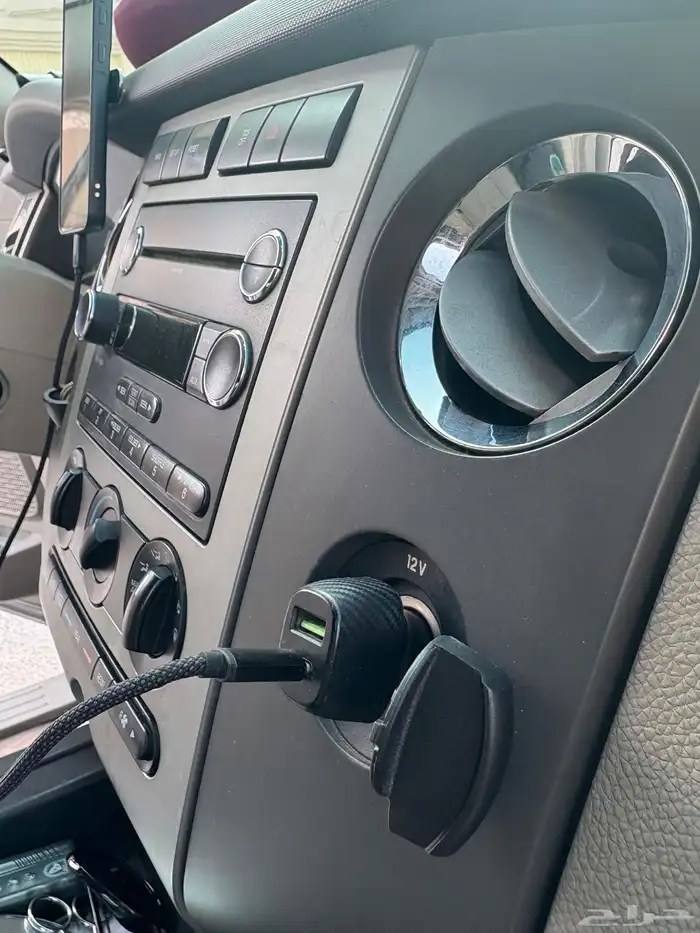 اكسبديشن 2012 53