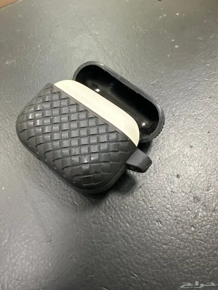 سماعة أبل ايربودز برو 4