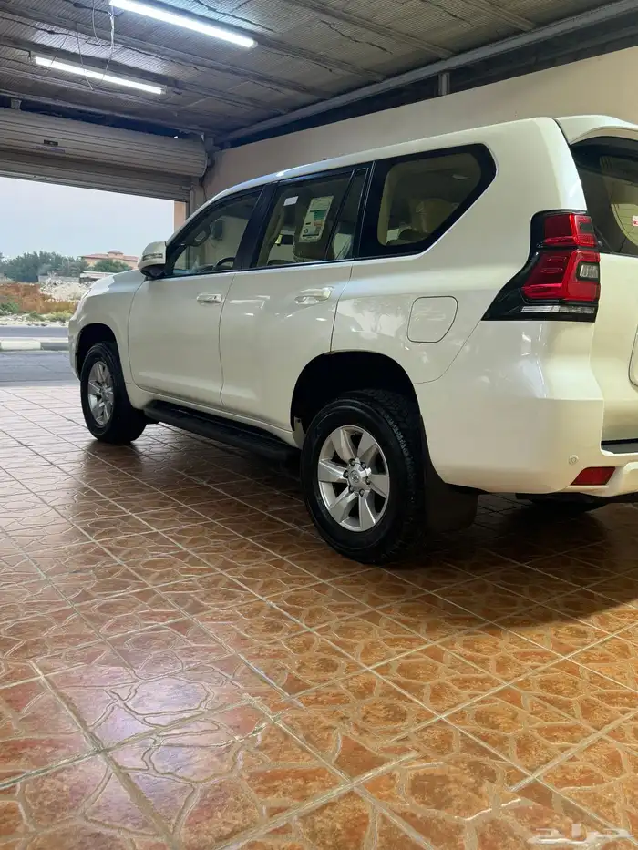 برادو 2023 سعودي سته سرندل مخزن 2