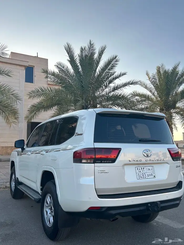 لاندكروزر GXR ديزل 2022 1