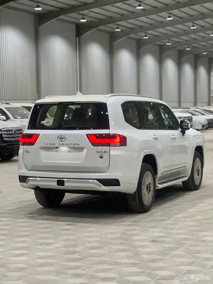 تويوتا لاندكروزر GXRL3 2025 3