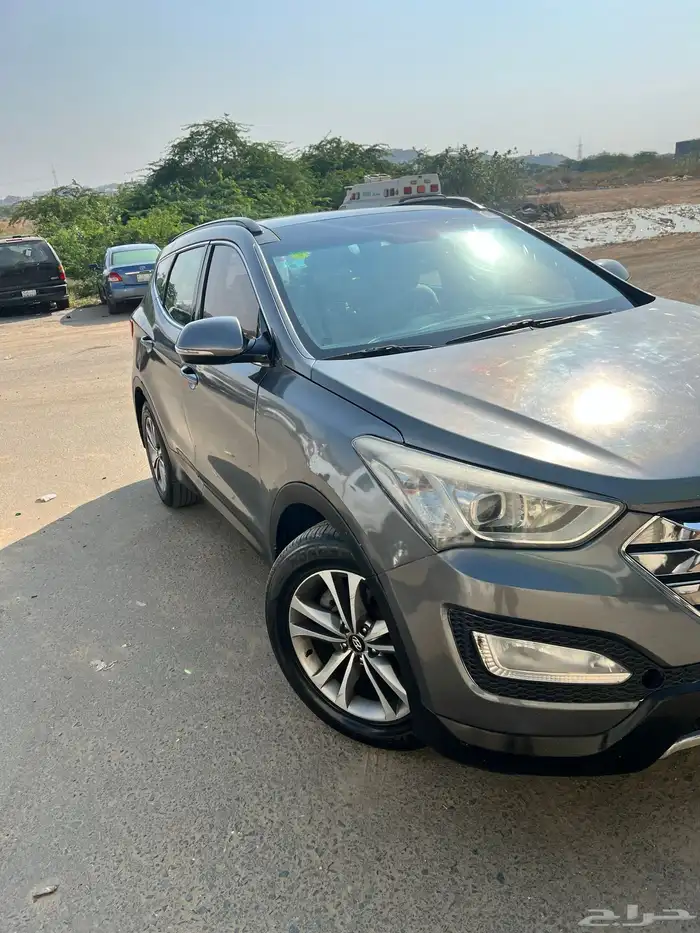 Hyundai Santa fe 2016 1