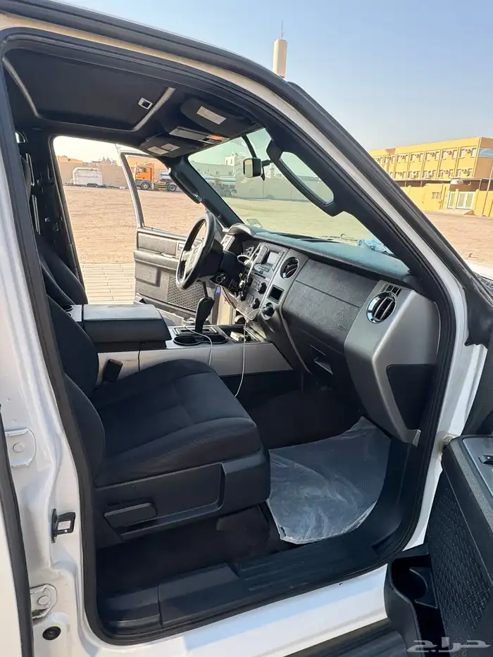 فورد كسبدشن XLT 4