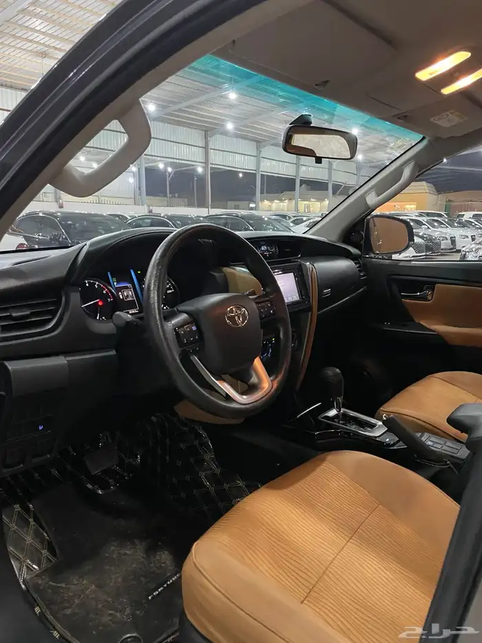 فورتشنر موديل 2021 دبل 4 سلندر 20