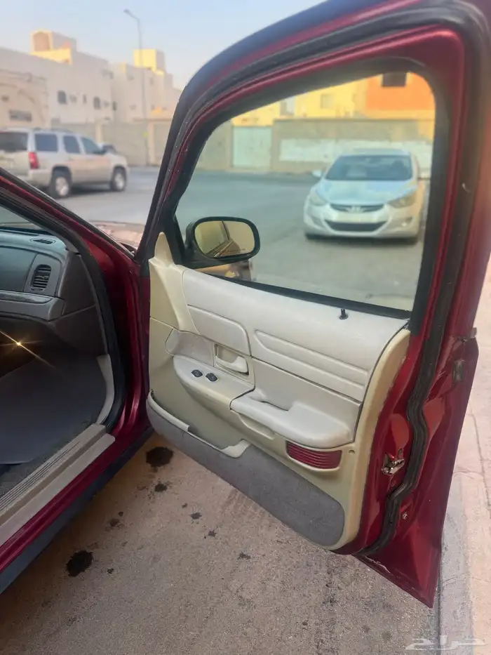 فورد فكتوري 2002 6