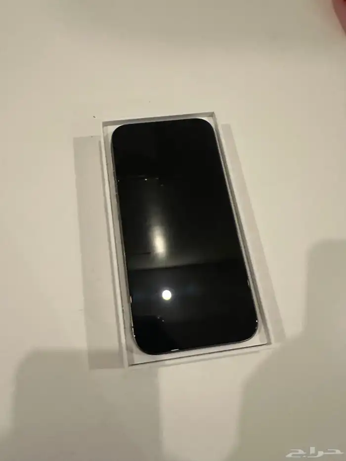 ايفون 15 برو تيتانيوم 256 نظيييف 3