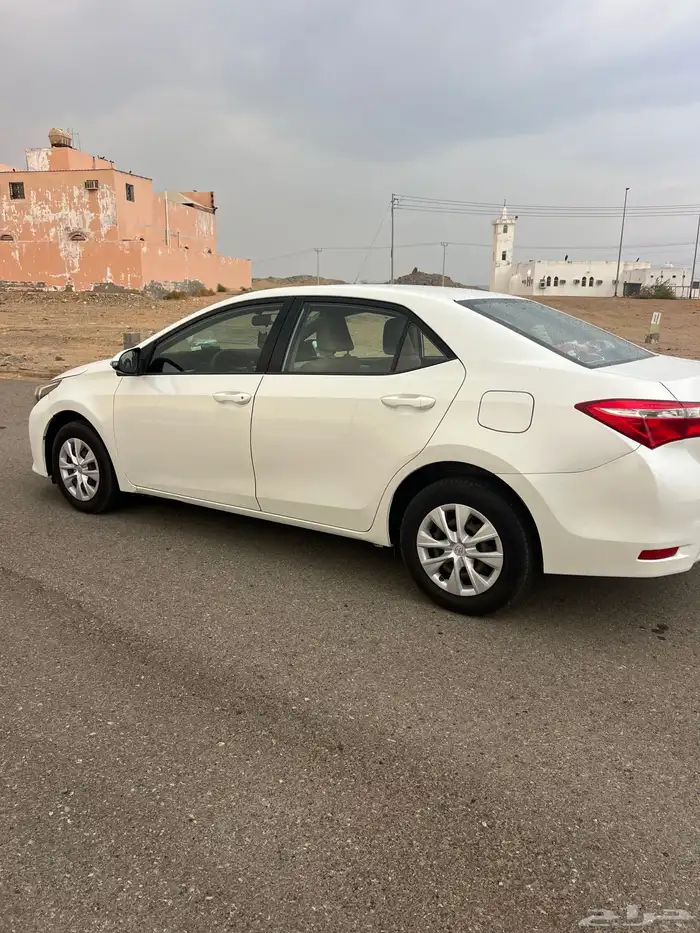 للبيع كورلا 2014 بدي وكاله 5