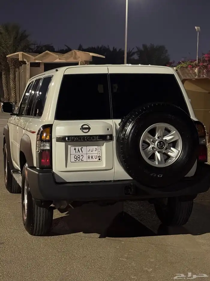 باترول 2009 ماشي 31 الف فقط 4