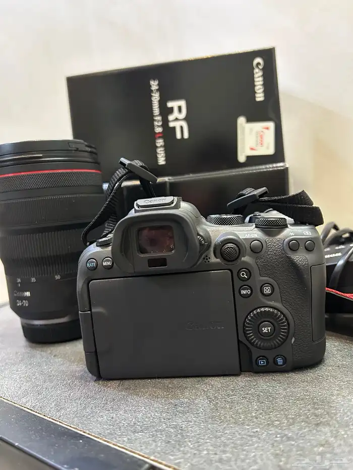 كاميرا كانون mark ll r6 مع جميع الملحقات وعدسة كانون 24-70 1
