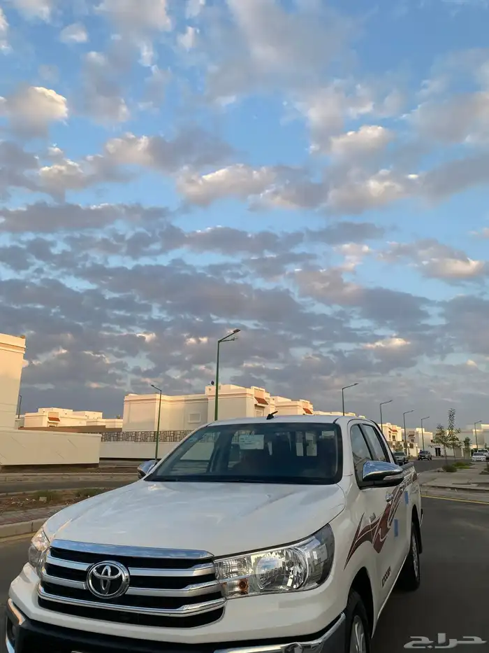 هايلوكس 2016وكاله فل كامل بدووون دبل قير عايدي مخزن 71