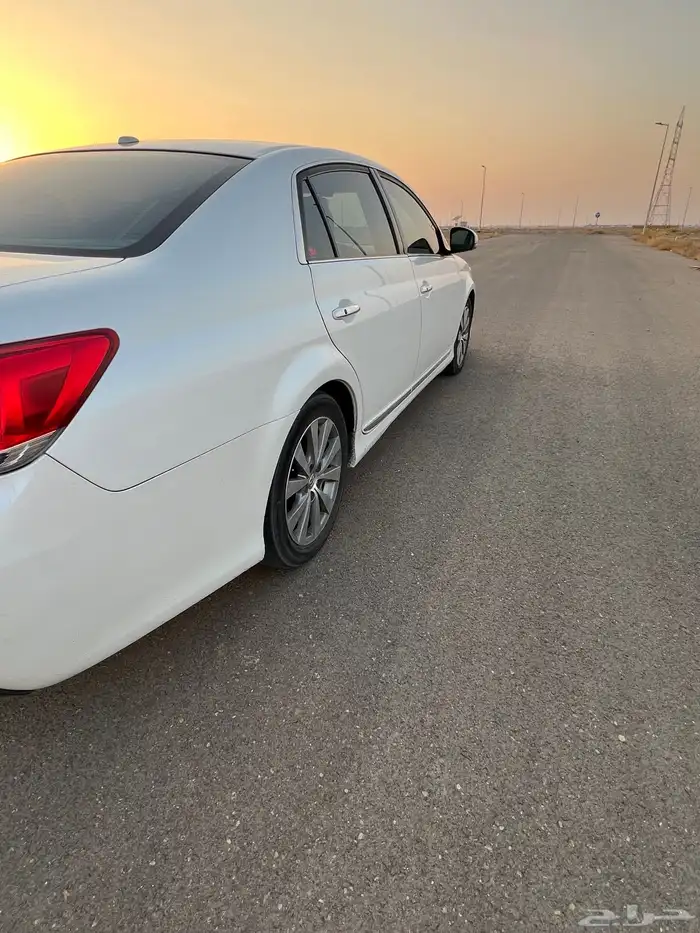 للبيع افالون مديل 2012 فل كامل سعودي شرط 12