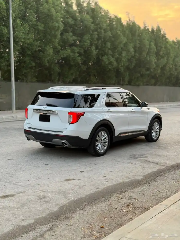 FORD EXPLORER LIMITED 2020 5