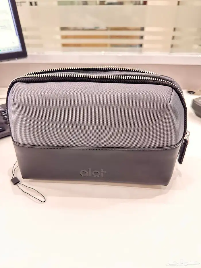 حقيبة يد للبيع 1