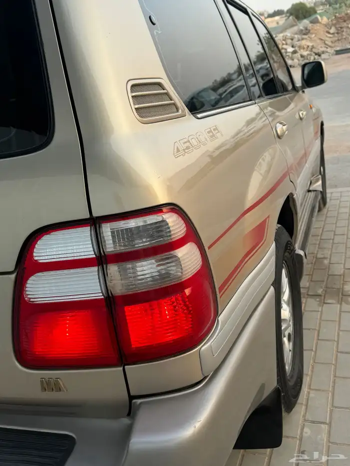 تايوتا لاند كروزر 2004 فل كامل 8