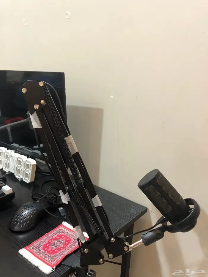 مايك قيمنق معى يد سوني و ساعه 0