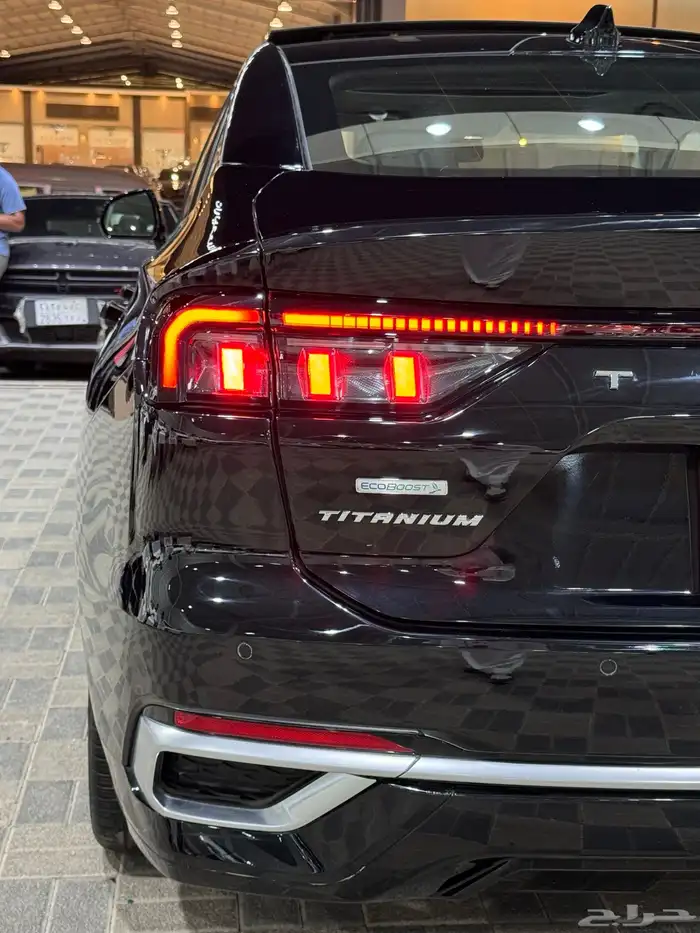 تورس 2023 فل كامل اسود 7