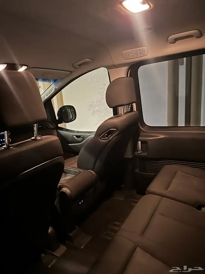 هونداي  ستاريا 2022 13