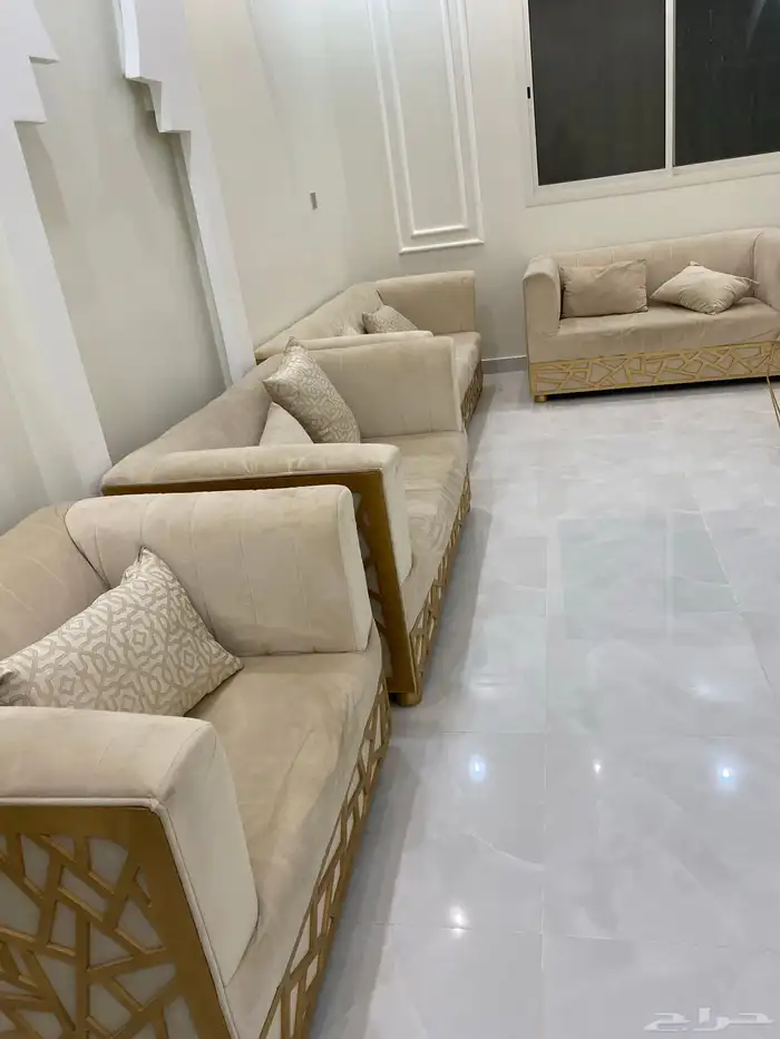 كنب مستعمل للبيع 1