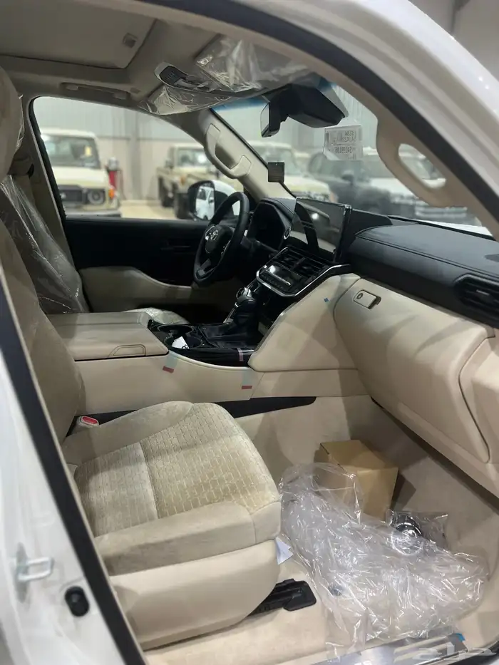 تويوتا لاندكروزر GXRL3 2025 14