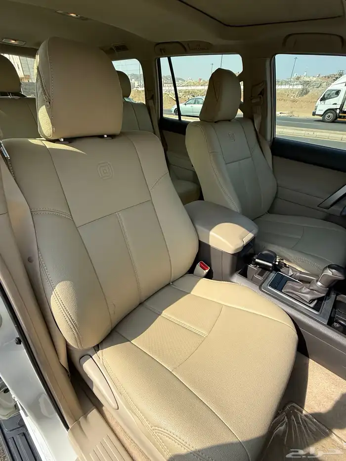 2023 تويوتا برادو وارد عبد اللطيف جميل 8