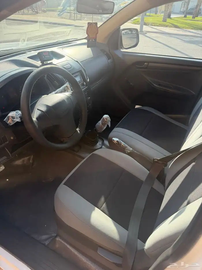 ايسوزو ديماكس ثلاجه موديل 2014 3