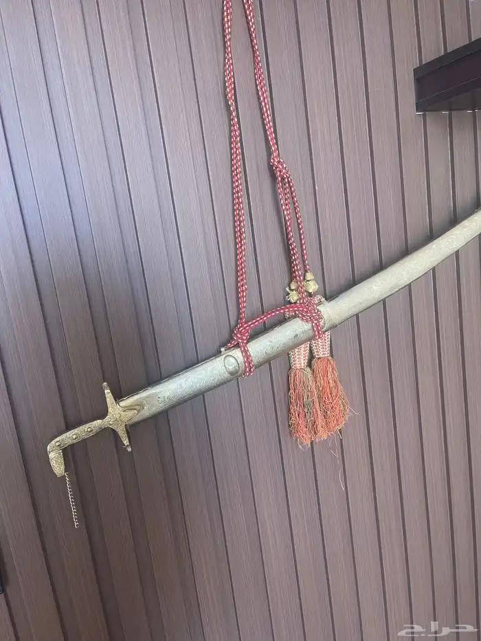 للبيع سيف قديم 0