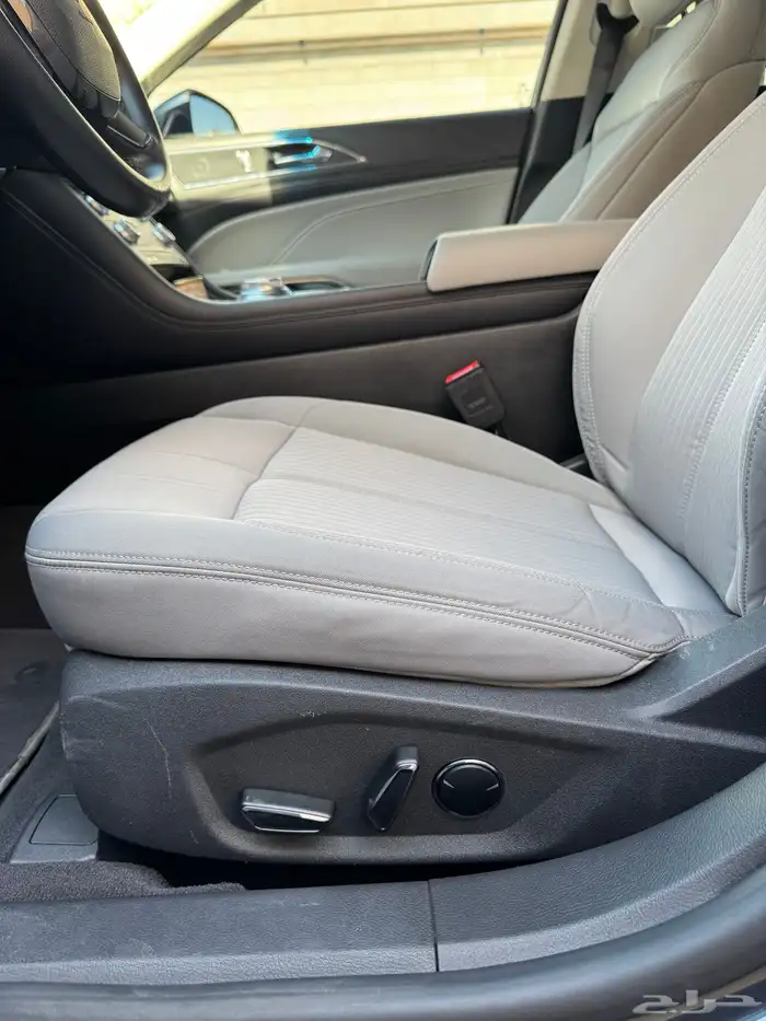 للبيع فورد تورس 2022 ممشى قليل 22