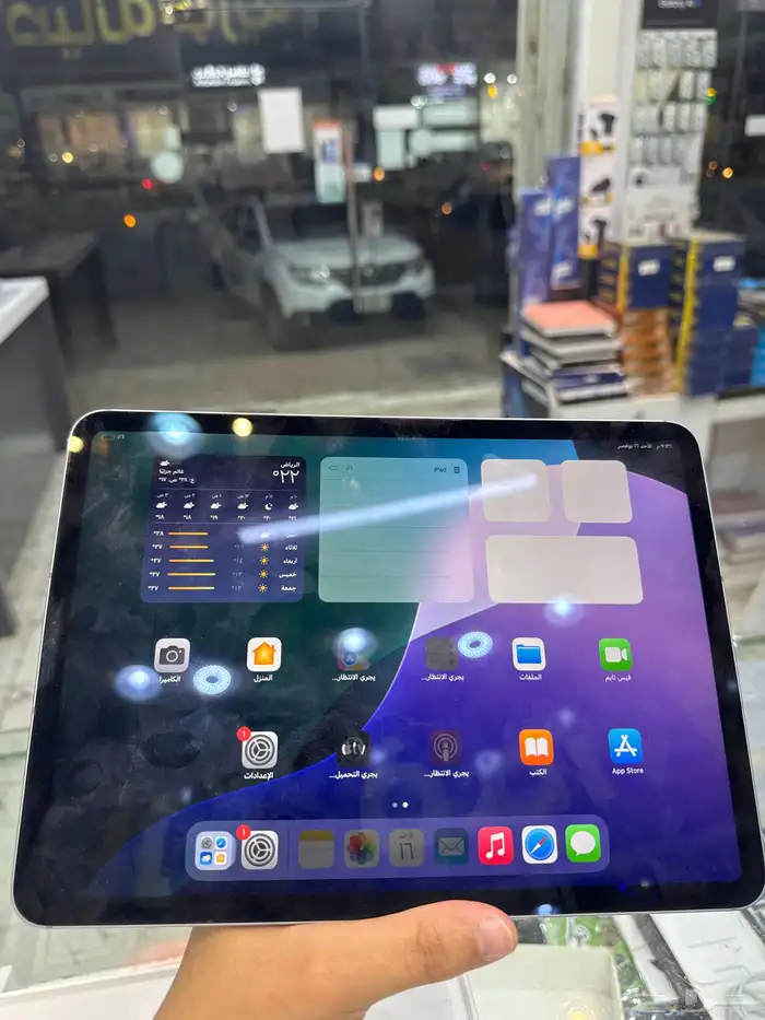 ايباد برو 2022 الجيل الرابع 256 قيقا شريحة 1