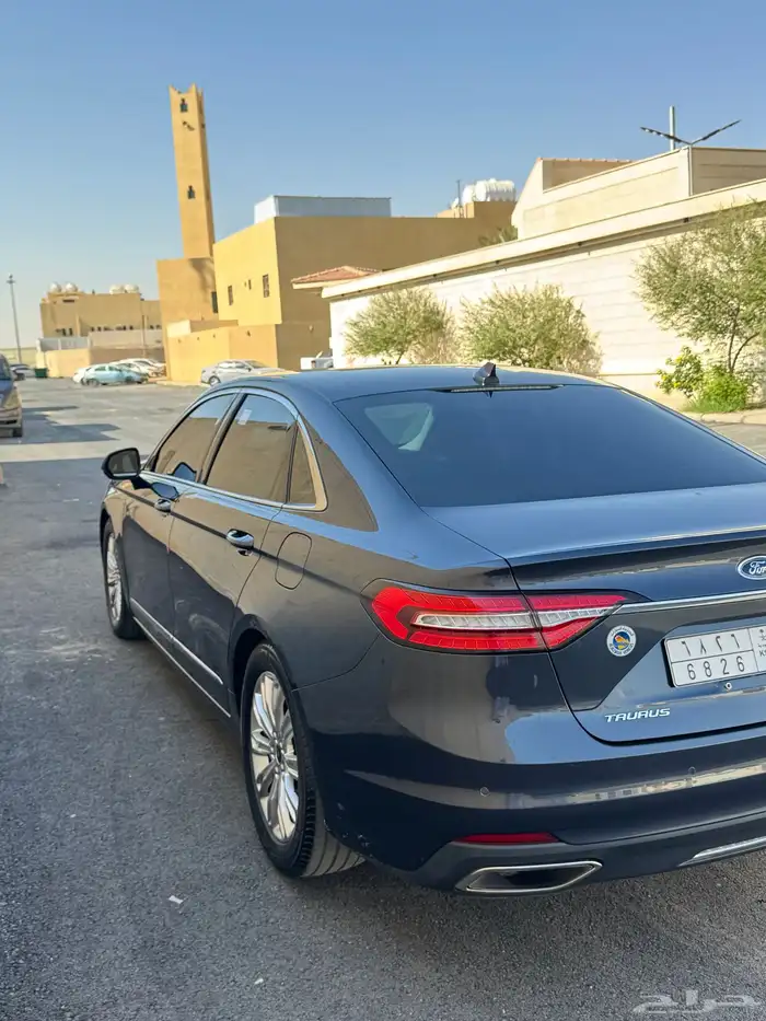 للبيع فورد تورس 2022 ممشى قليل 9