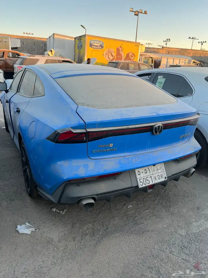 للبيع شانجان يوني في مصدوم 7