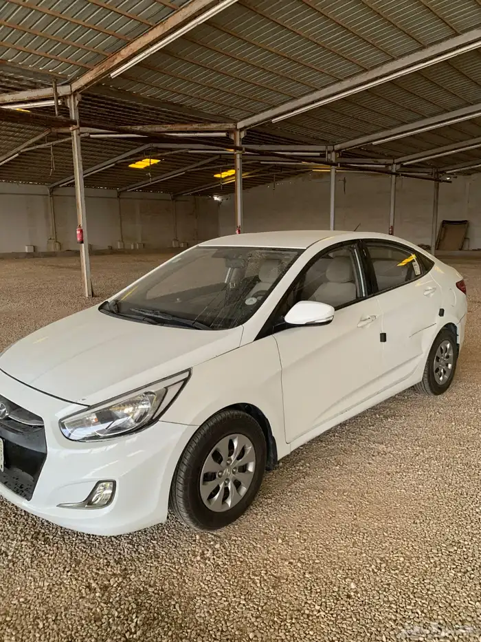 للبيع هيونداي اكسنت 2016 6