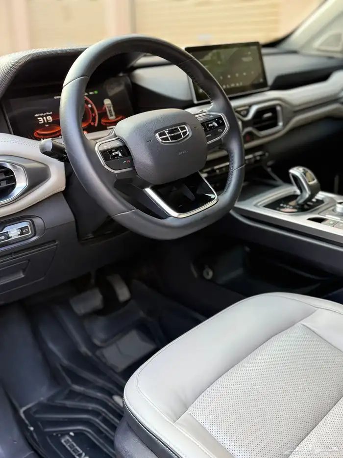 للبيع جيلي اوكافنحو 2023 فل 7