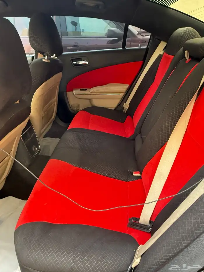 دوج تشارجر موديل 2012 اللوان بنفسجي 3