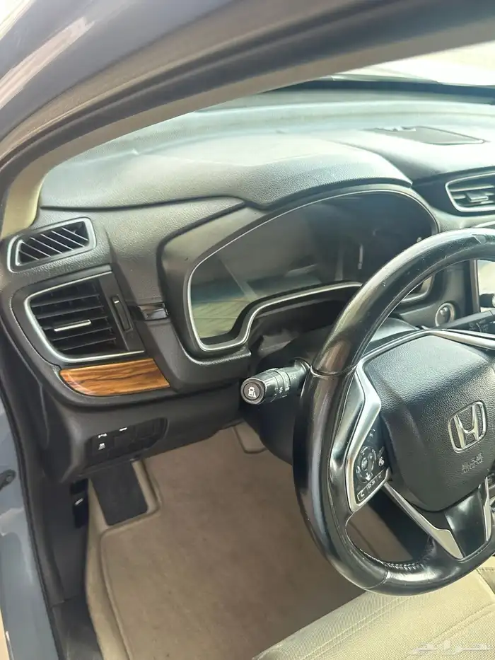 هوندا سي ار في -2021 بنزين 8