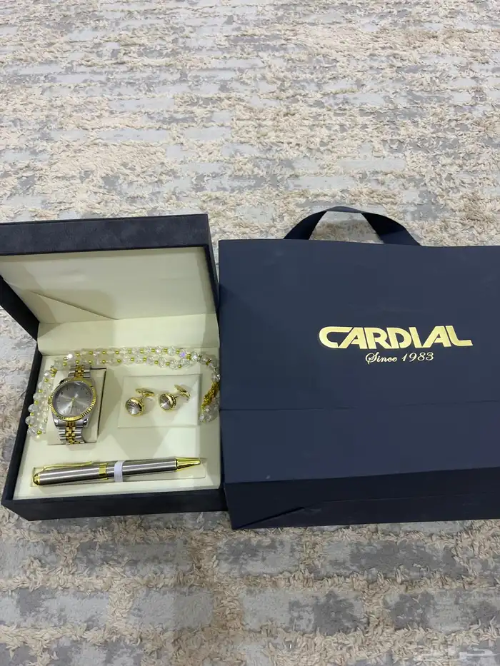 ساعه وقلم وكبك ومسباح استعمال اسبوع 0