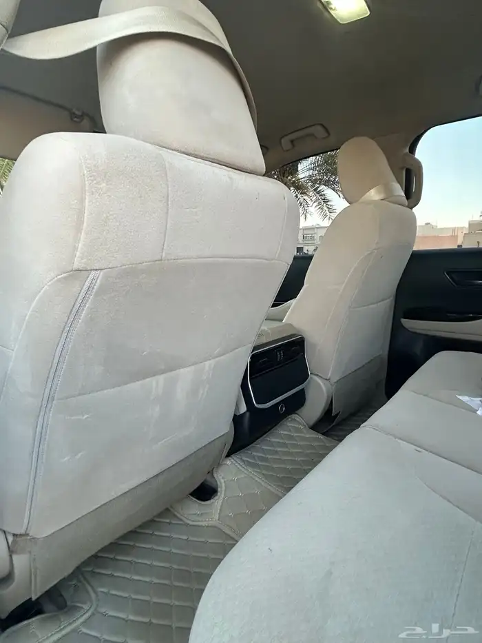 لاندكروزر GXR ديزل 2022 11