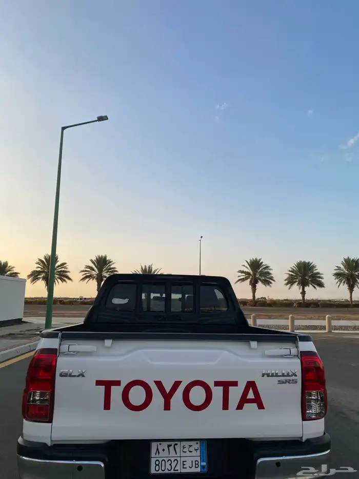 هايلوكس 2016وكاله فل كامل بدووون دبل قير عايدي مخزن 22