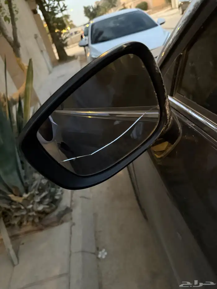 مطلوب مراية جانبيه يسار مازدا cx-5 مودل 2019 لون اسود 1