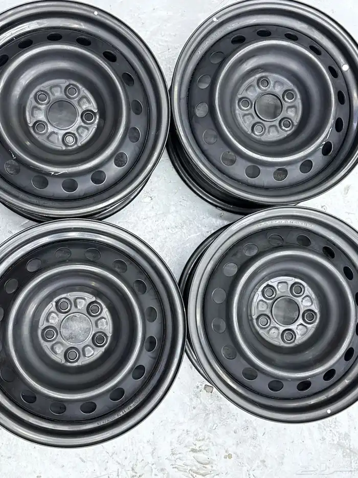 جنوط كورولا مقاس 15 اصلي بلد 2025 جديد اصفار مع طيس الوكاله 5