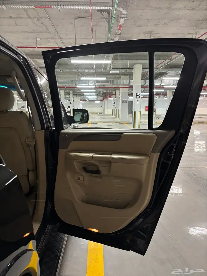 للبيع ارمادا 2014 اسود 26