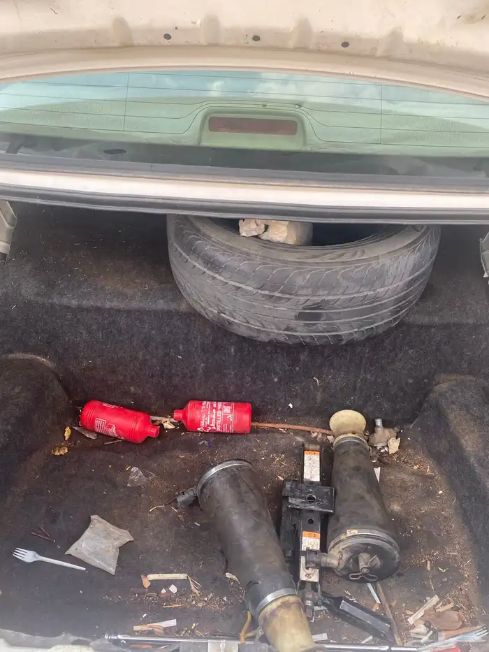 فورد فكتوريا 2003 7