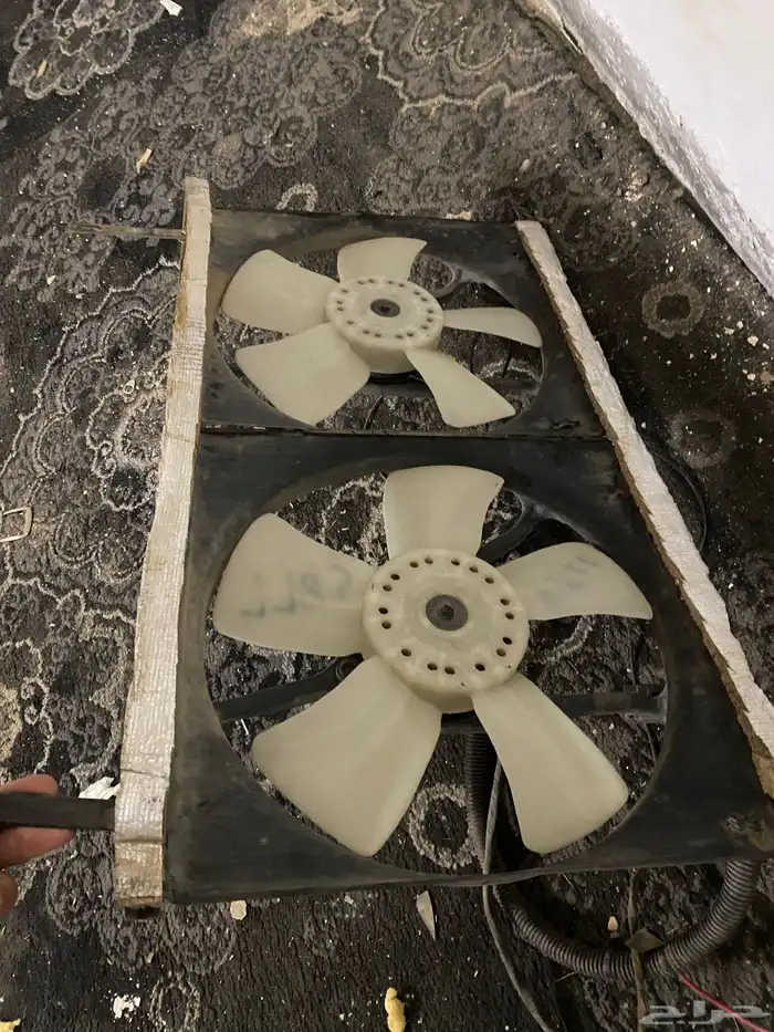 مراوح سبارو بالقاعده والضفيره كامله تركب على هايلكس 2015 1