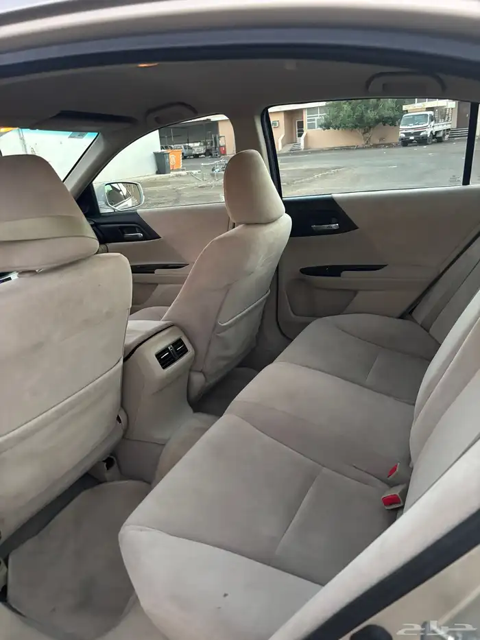 هوندا اكورد2013 12