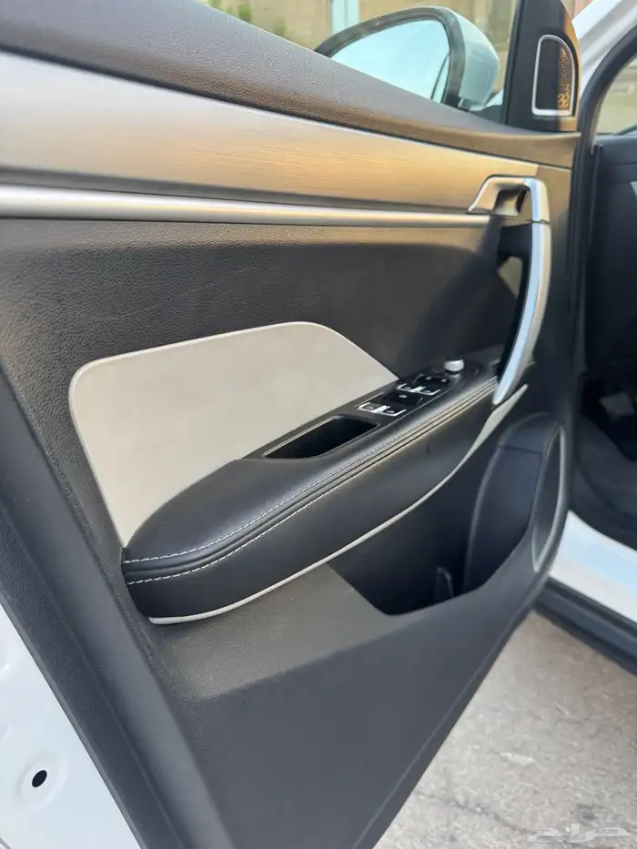 كولاراي 2030 عداد قليل ونظيف 7