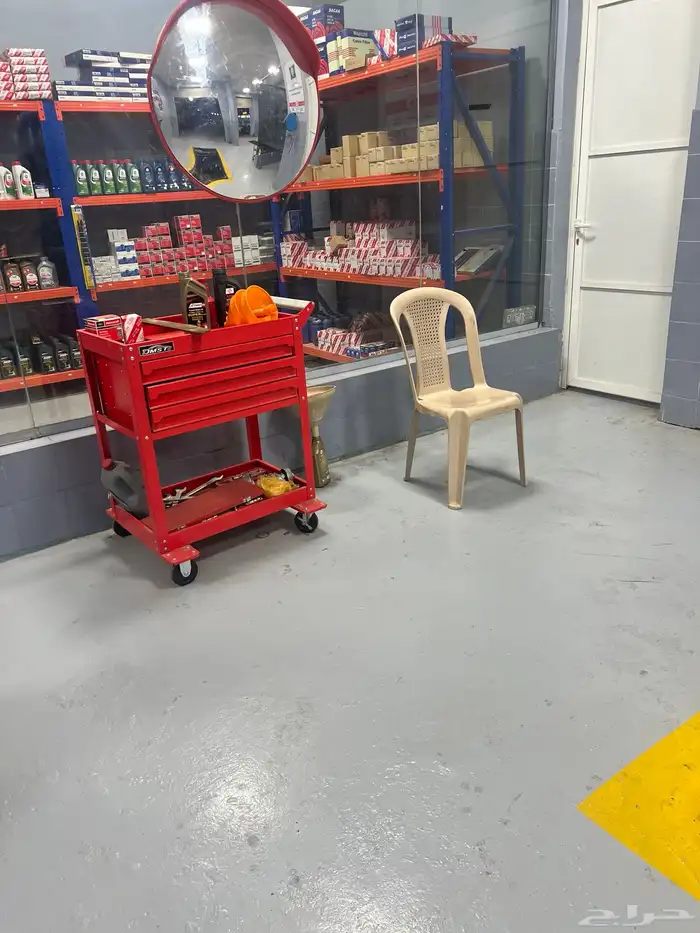 البترول الذهبي جنب محلات الزينه للتقبيل او الايجار 10