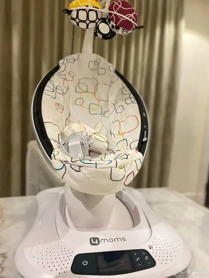 كرسي هزاز ماركة 4مامز مامارو 4