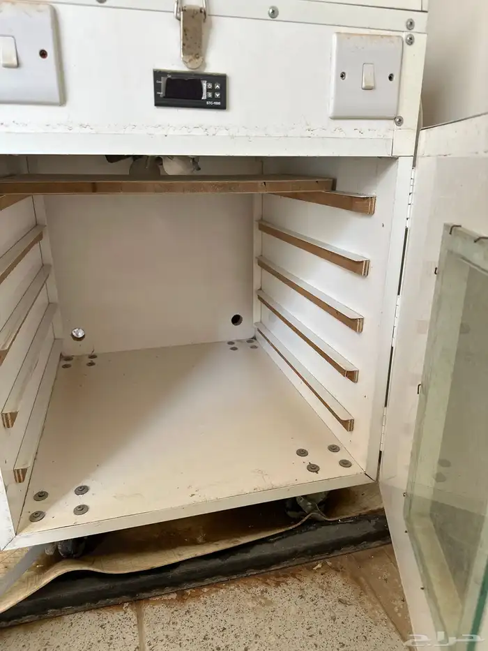 فقاسة   حضانه صيصان 1