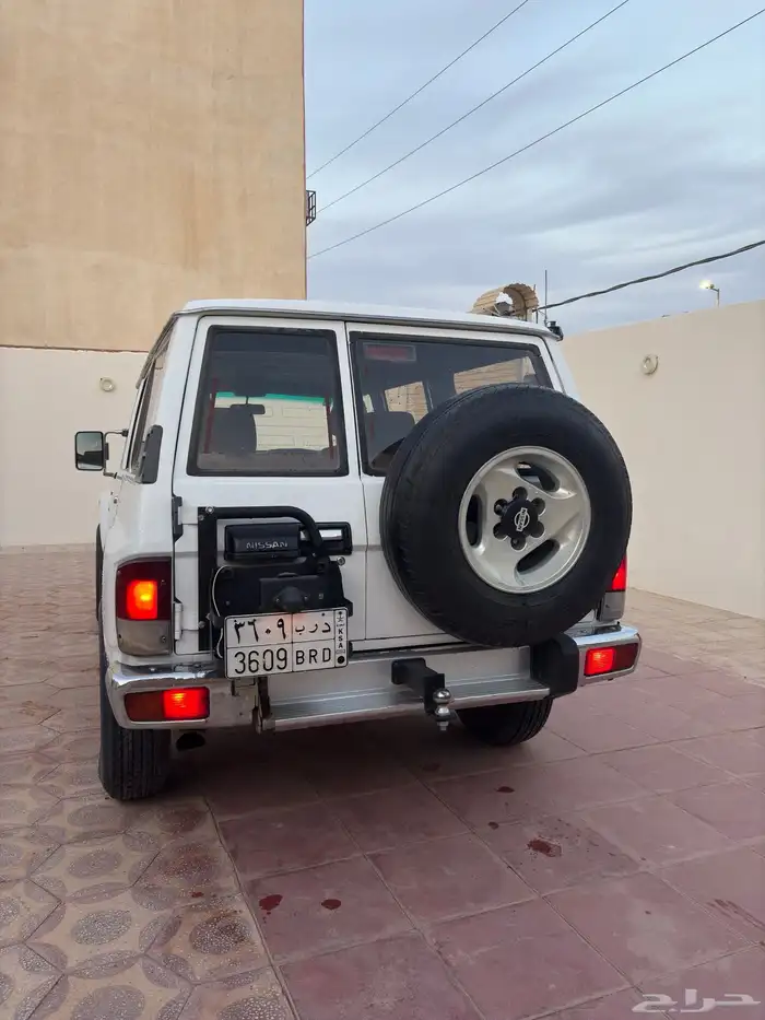 سفاري نيسان باترول 1990 0