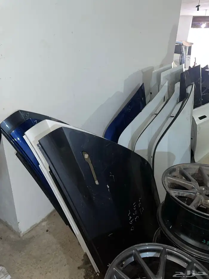 قطع غيار تيسلا بجميع فئاتها 14