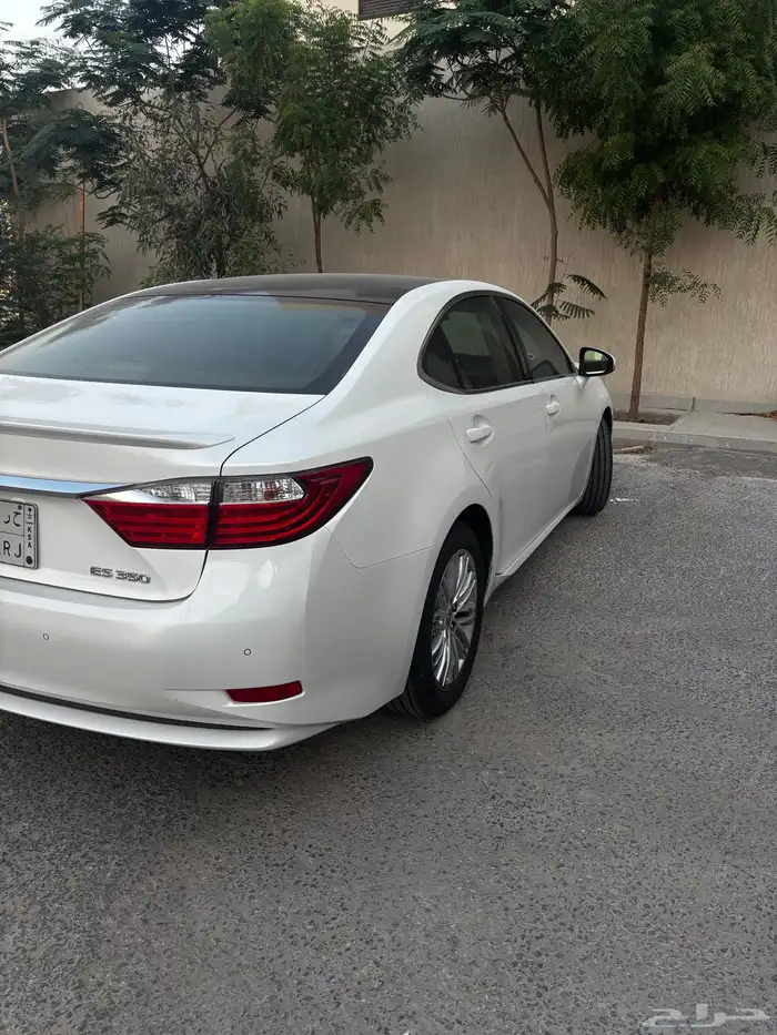 لكزس ES350 شبه مخزن 1